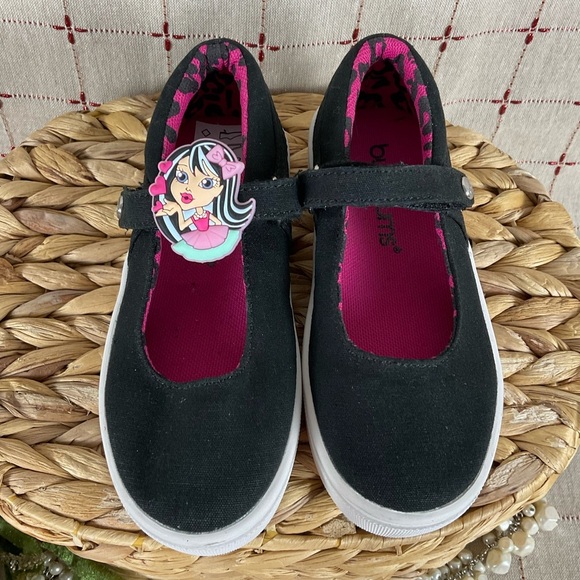 BumBums & Baubles Mary Janes Black & Thick White Sole Girls Size 11 Flats - Picture 2 of 8